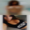 Hot horny girls around