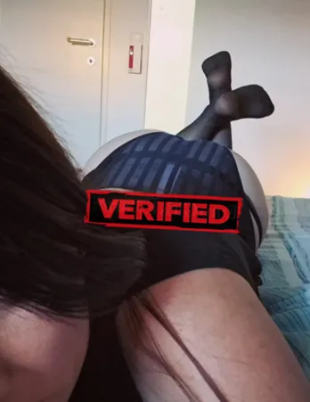 Adrienne ass Erotic massage Belconnen